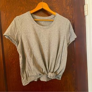 XL Madewell Knot-Front Tee in Grey